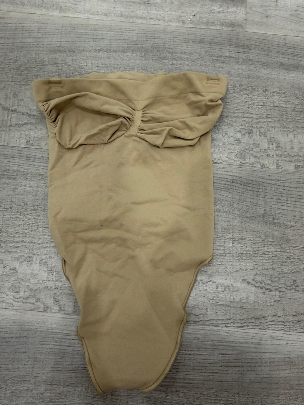 Skims Strapless Thong Bodysuit